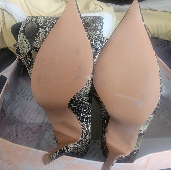 ❤️🔥 KNEE HIGH SNAKE BOOTS❤️🔥 - Picture 6 of 6